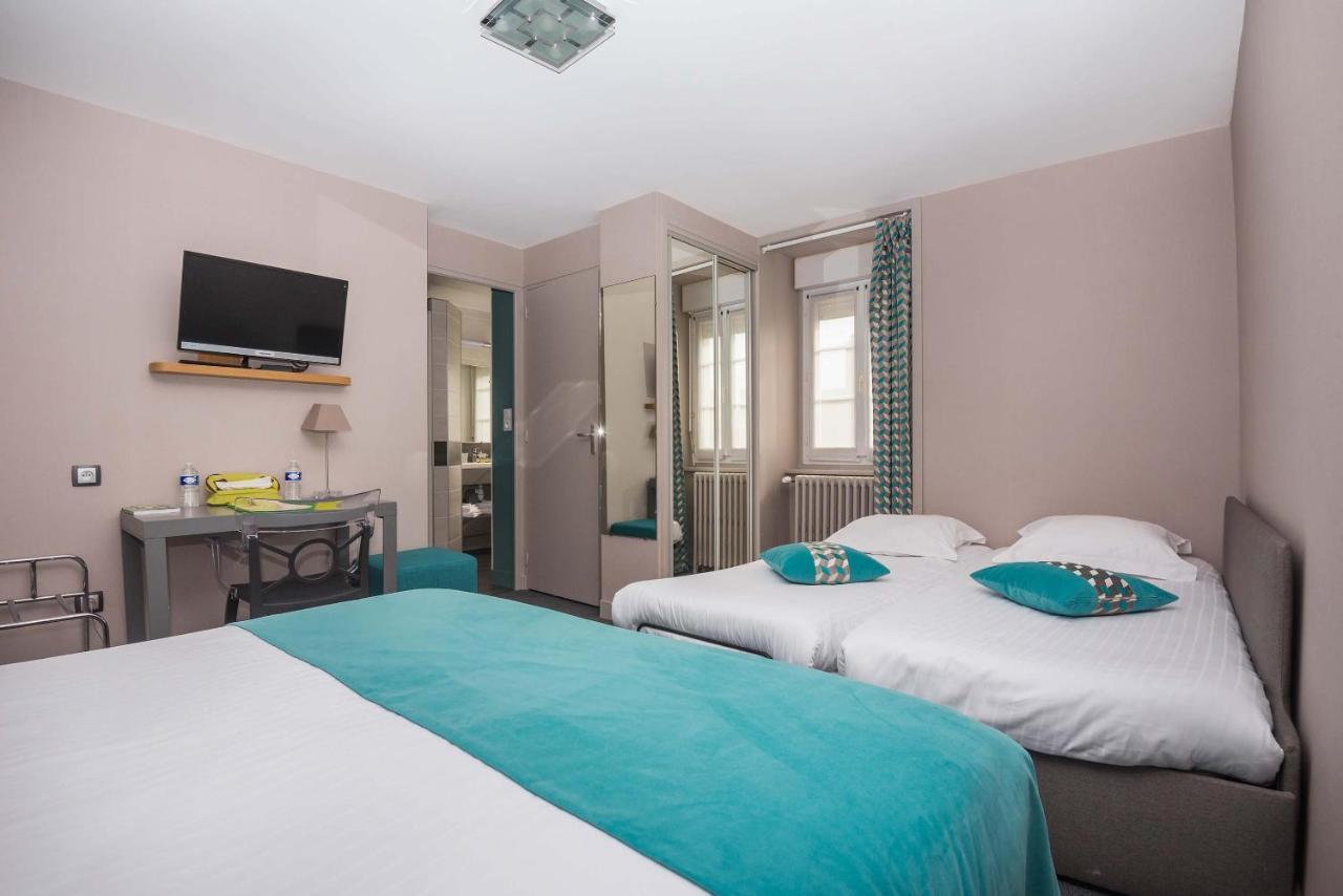 Logis Restaurant De La Selune Hotel