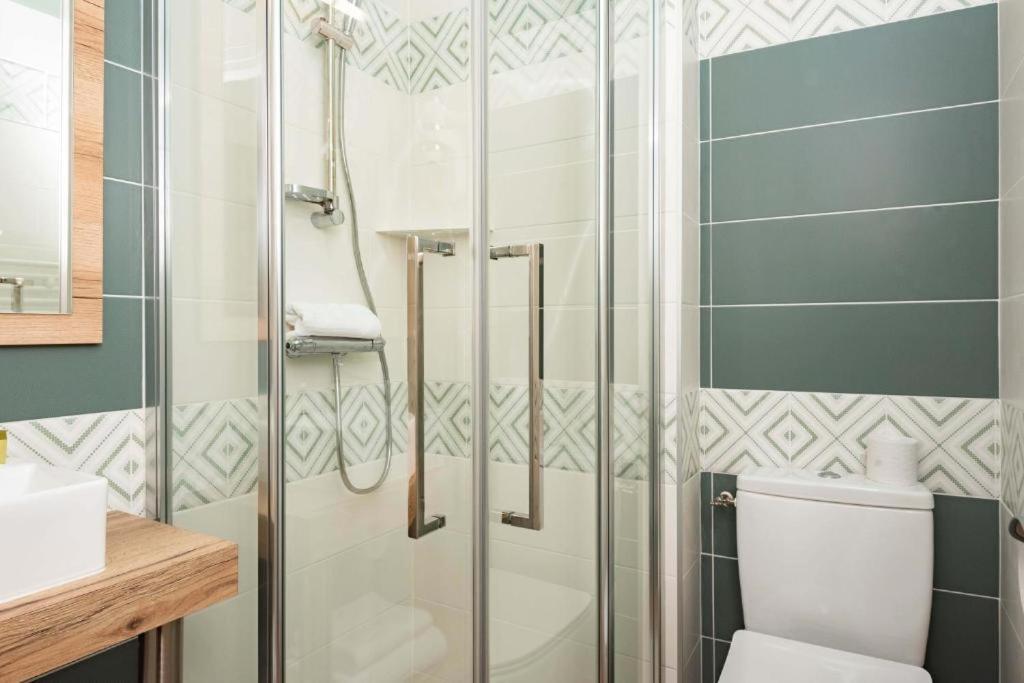 Logis Restaurant De La Selune Hotel 3*