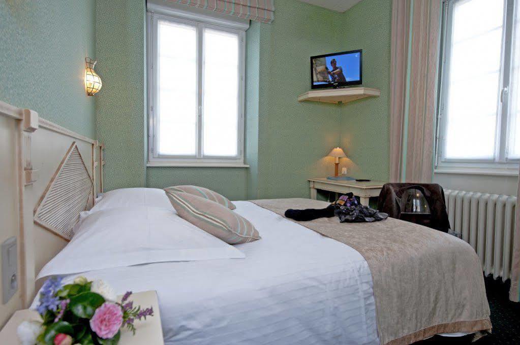 Logis Restaurant De La Selune 3* Ducey-Les Cheris
